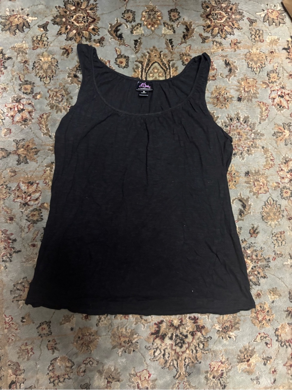 Oh Baby by Motherhood Black Scoop Neck Maternity Tank